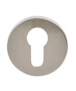 Groƫl R8B Escutcheon